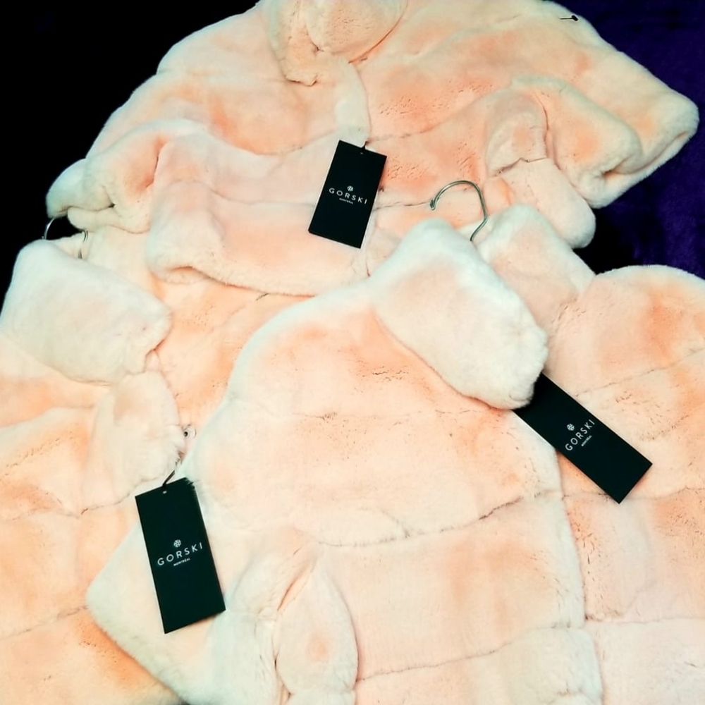 Pink Gorski Rabbit Fur Coat - Picture 4 of 7